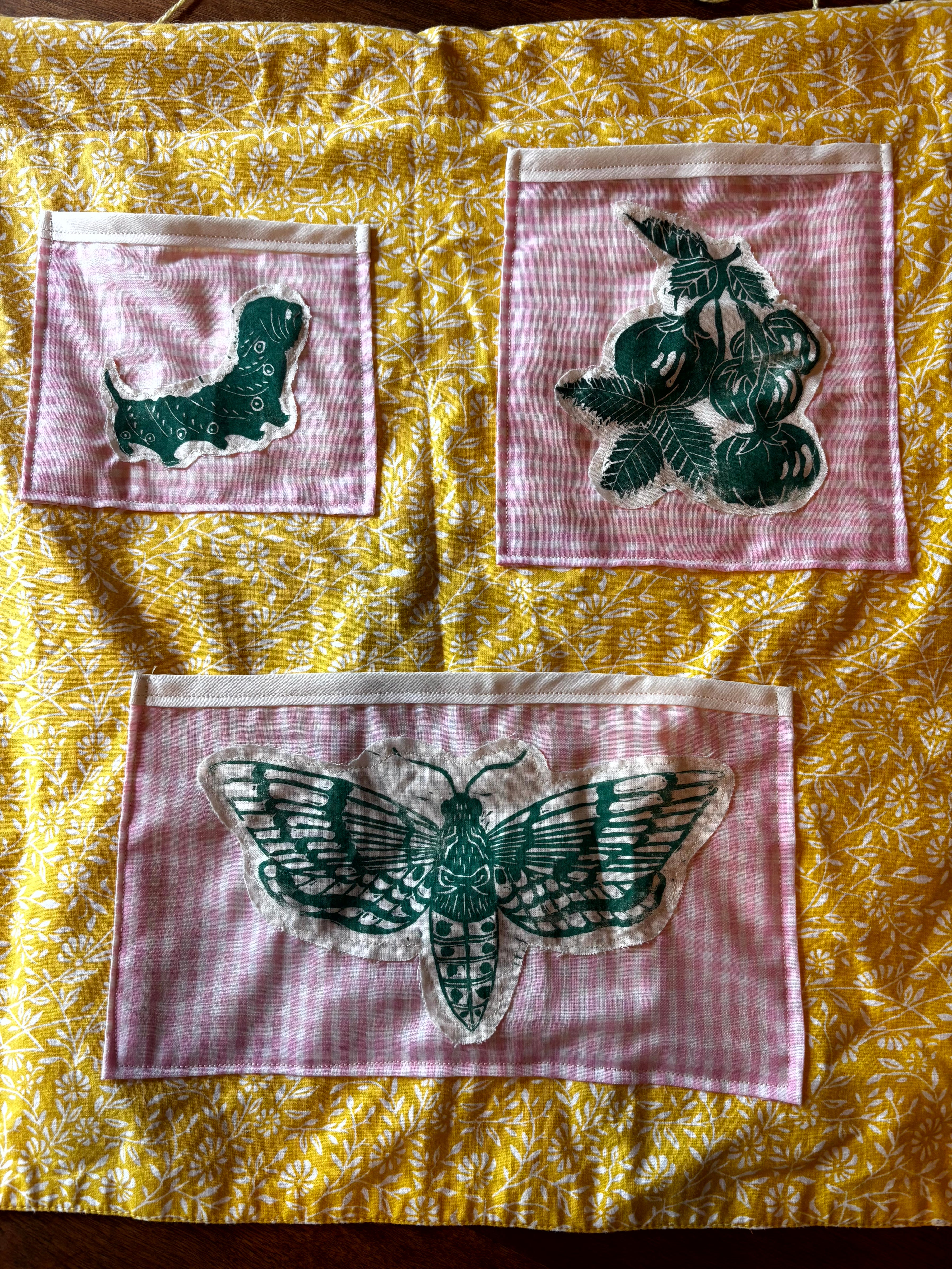 Tomato Hornworm Wall Pockets